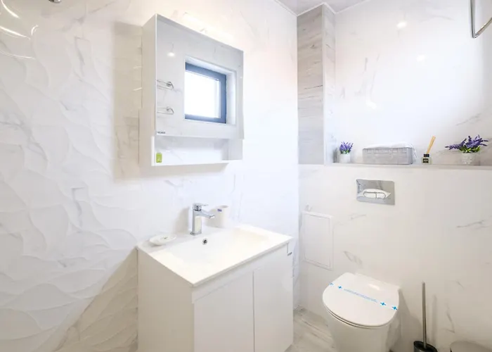 Heart Of Free Parking